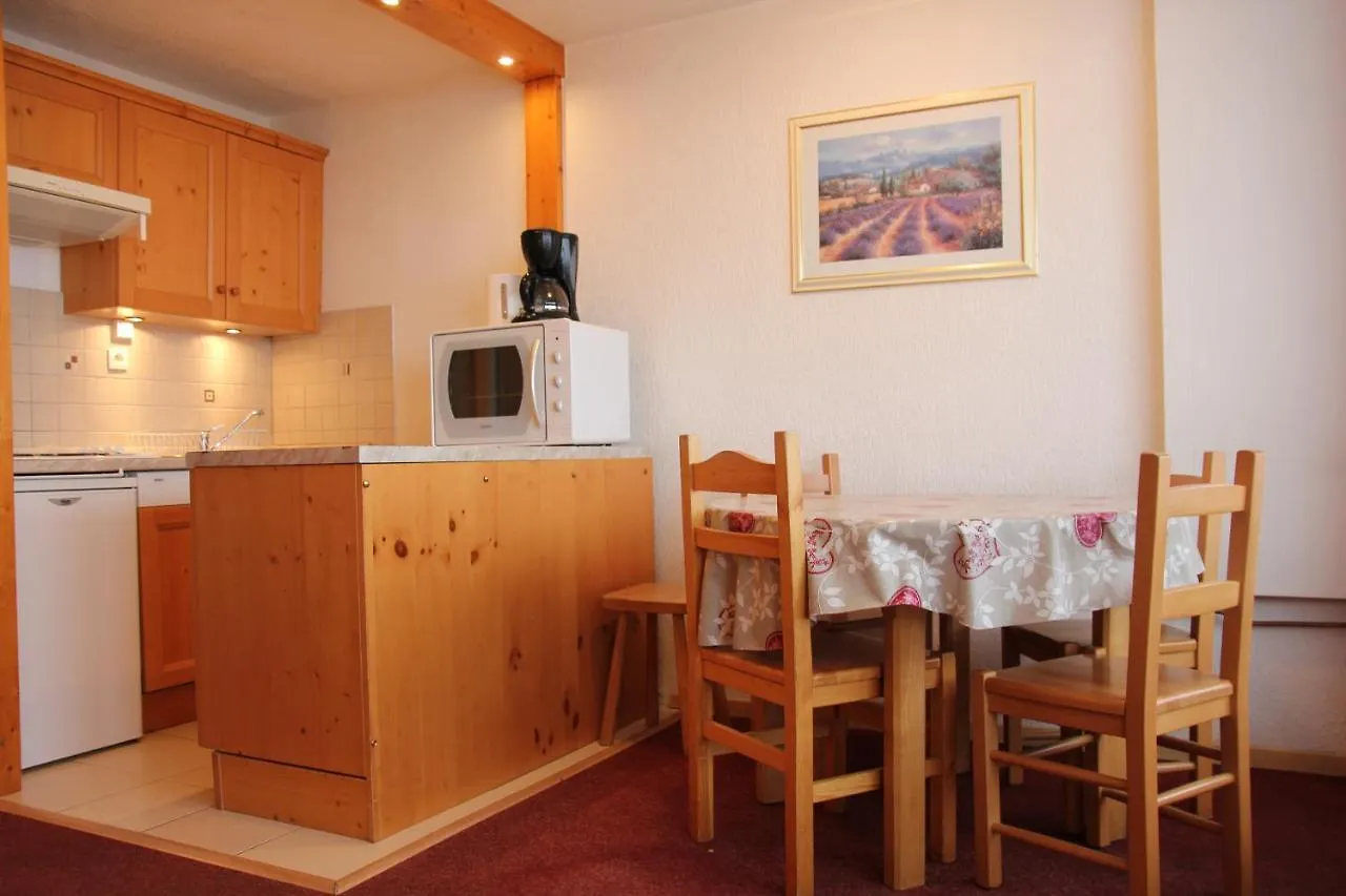 Neves Apartment Val Thorens 0*,